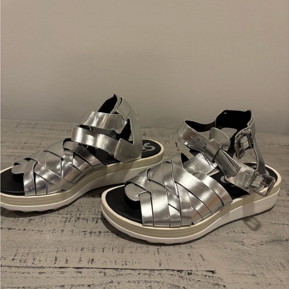 Sam Edelman Metallic Silver Platform Sandals